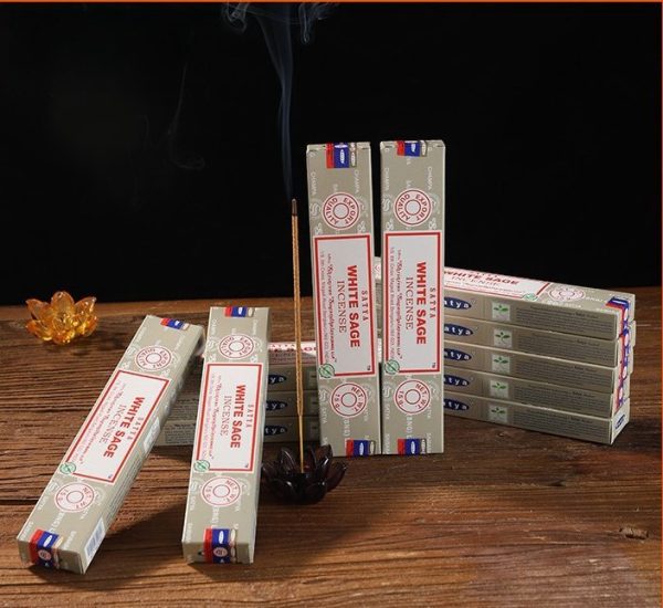 Sandal Wood Scented Mediation Incense with Sticks from India | Lulu Incense