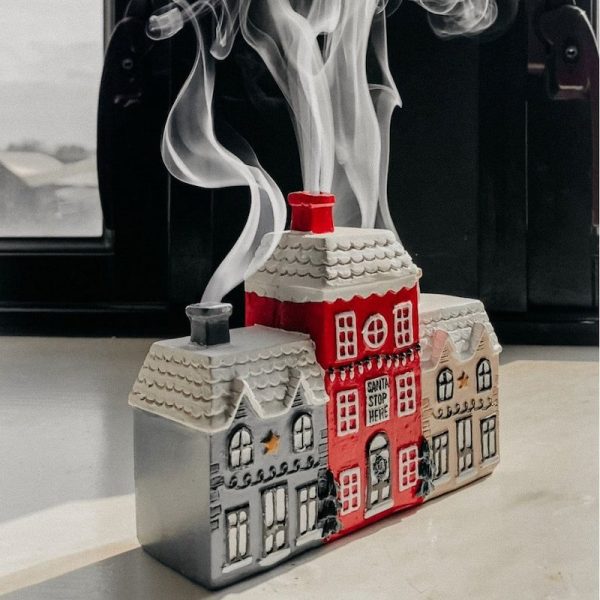 Christmas Village Smoking Chimney Log Cabin Incense Burner | Lulu Incense