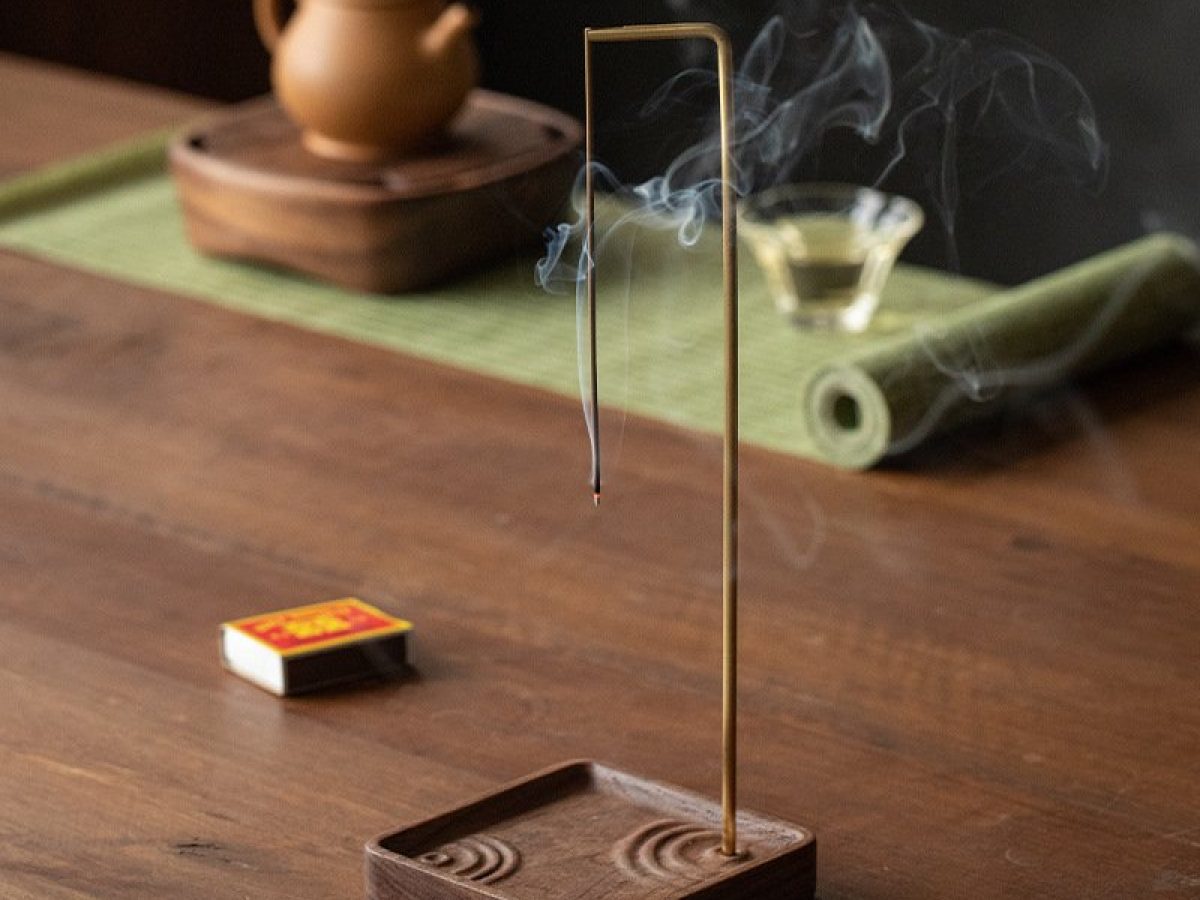 Inverted-Black-Walnut-Wooden-
