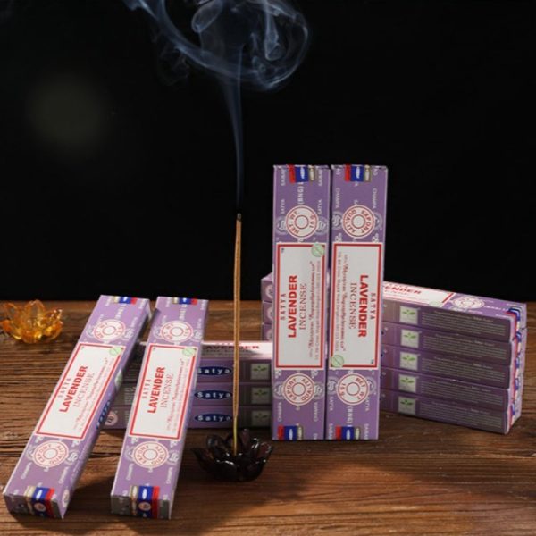Sandal Wood Scented Mediation Incense with Sticks from India | Lulu Incense