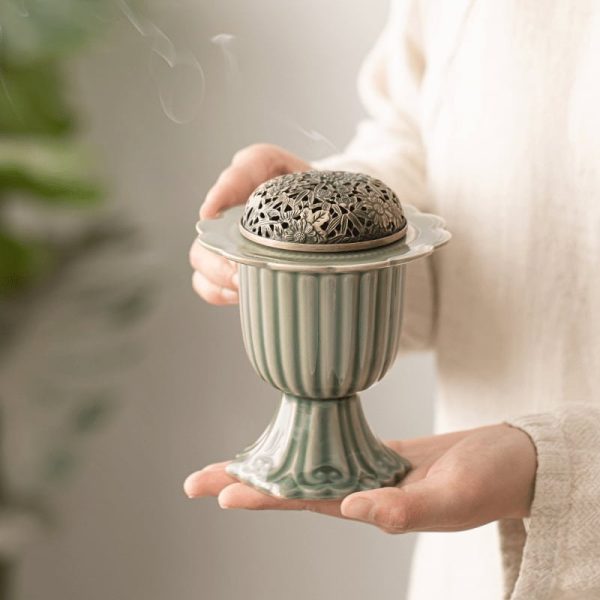 Pedestal Flower Rim Ceramic Incense Cone Burner Holder for Sale | Lulu Incense