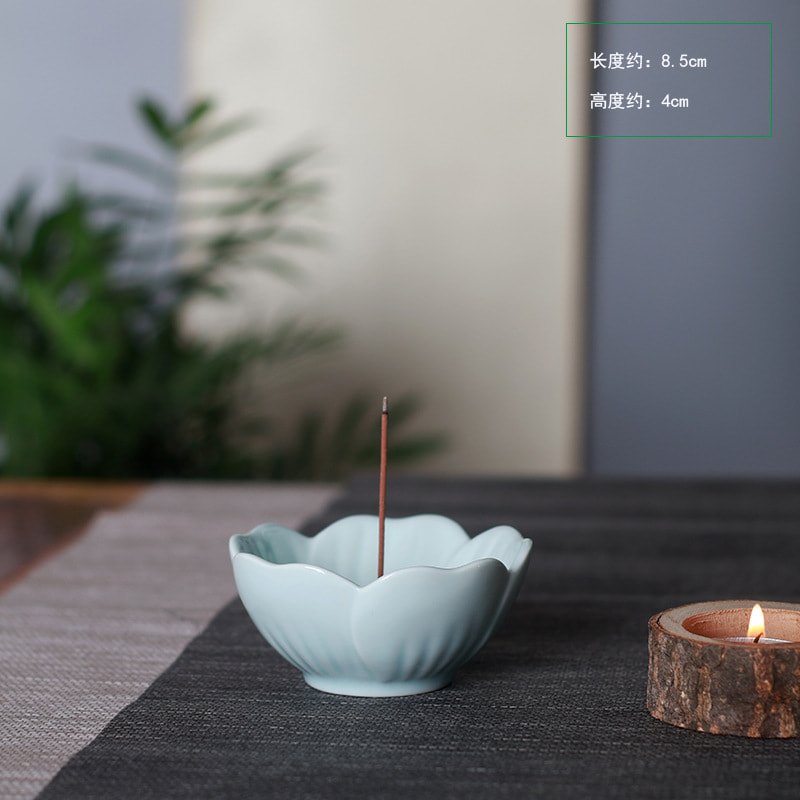 Vintage Handmade Blue And White Plum Floral Ceramic Sticks Burning Incense Holder Vintage Handmade Blue and White Plum Floral Ceramic Sticks Burning Incense Holder | Lulu Incense