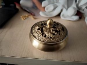 Small Dual Fish Antique Chinese Brass Bronze Incense Burner for Cones and Coil Incense photo review