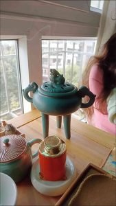Cauldron Shaped Foo Dog Theme Vintage Incense Cone Burner Holder photo review