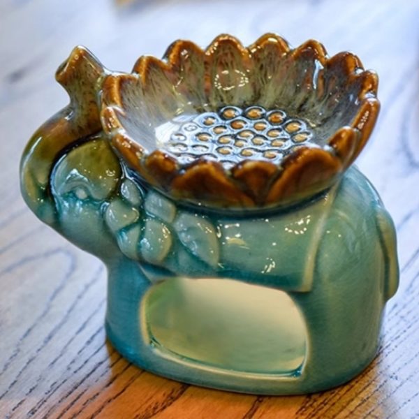 Blue and White Ceramic Elephant with Lotus Candle Incense Essential Oil Burner for Home