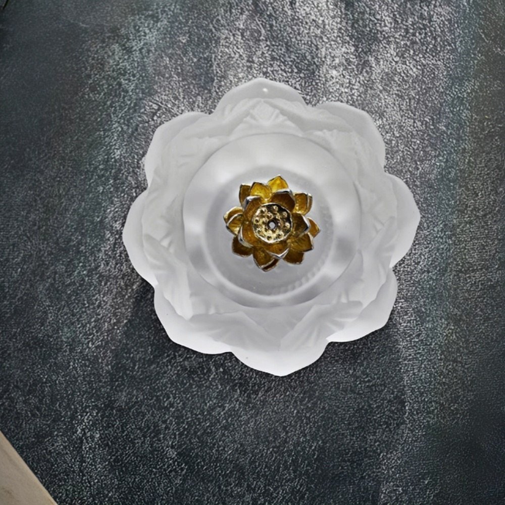 Elegant Frosted Lotus Shaped Glass Incense Burner Holder for Sticks Elegant Frosted Lotus Shaped Glass Incense Burner Holder for Sticks
