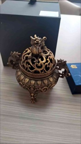 I picked this up as a gift for my wife because she’s obsessed with incense and anything with a bit of history to it