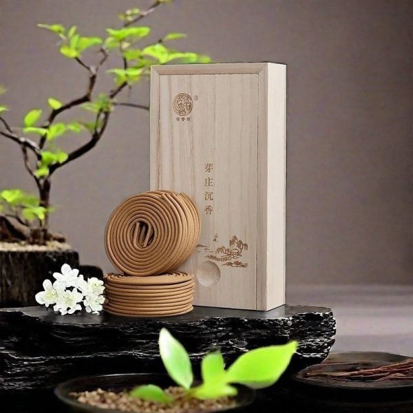 Natural Handcrafted Natural Vietnam Agarwood Coil Incense with Wooden Box