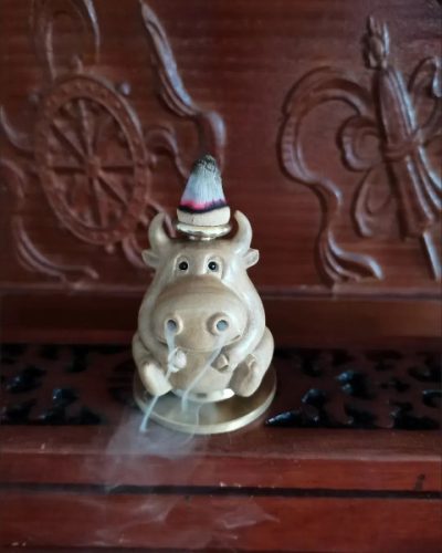 I bought this adorable incense burner for my mom’s birthday and she was thrilled!