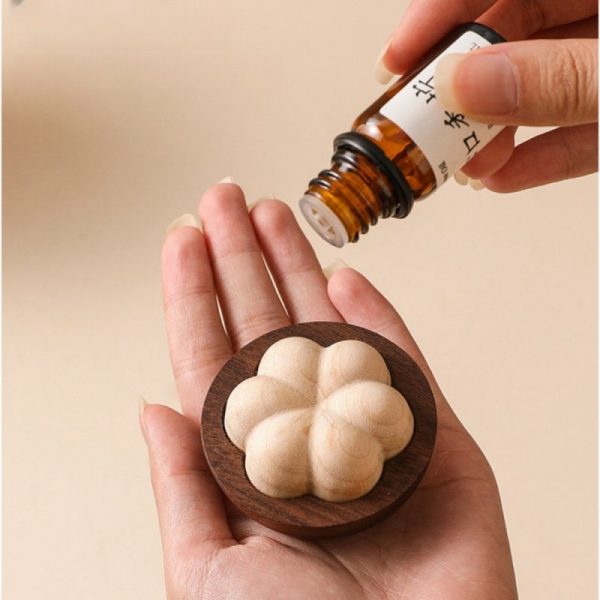 Best Unique Mangosteen Shaped Wooden Aromatherapy Diffuser for Essential Oils