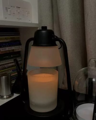 I got this vintage style lantern for my living room and wow—it’s like it was meant to be there!