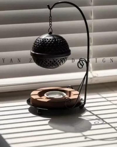 I was looking for something to add a bit of serenity to my living room and this incense holder is just perfect