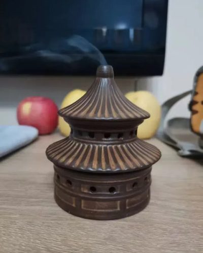I wasn t expecting to love this incense holder this much!
