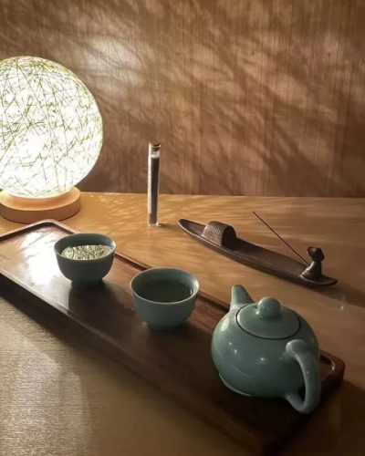 Okay so I got this on a whim thinking it would be just another simple incense burner